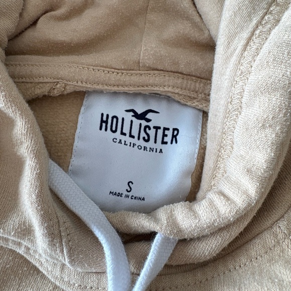 Hollister Tan Cropped Hoodie - Picture 2 of 3